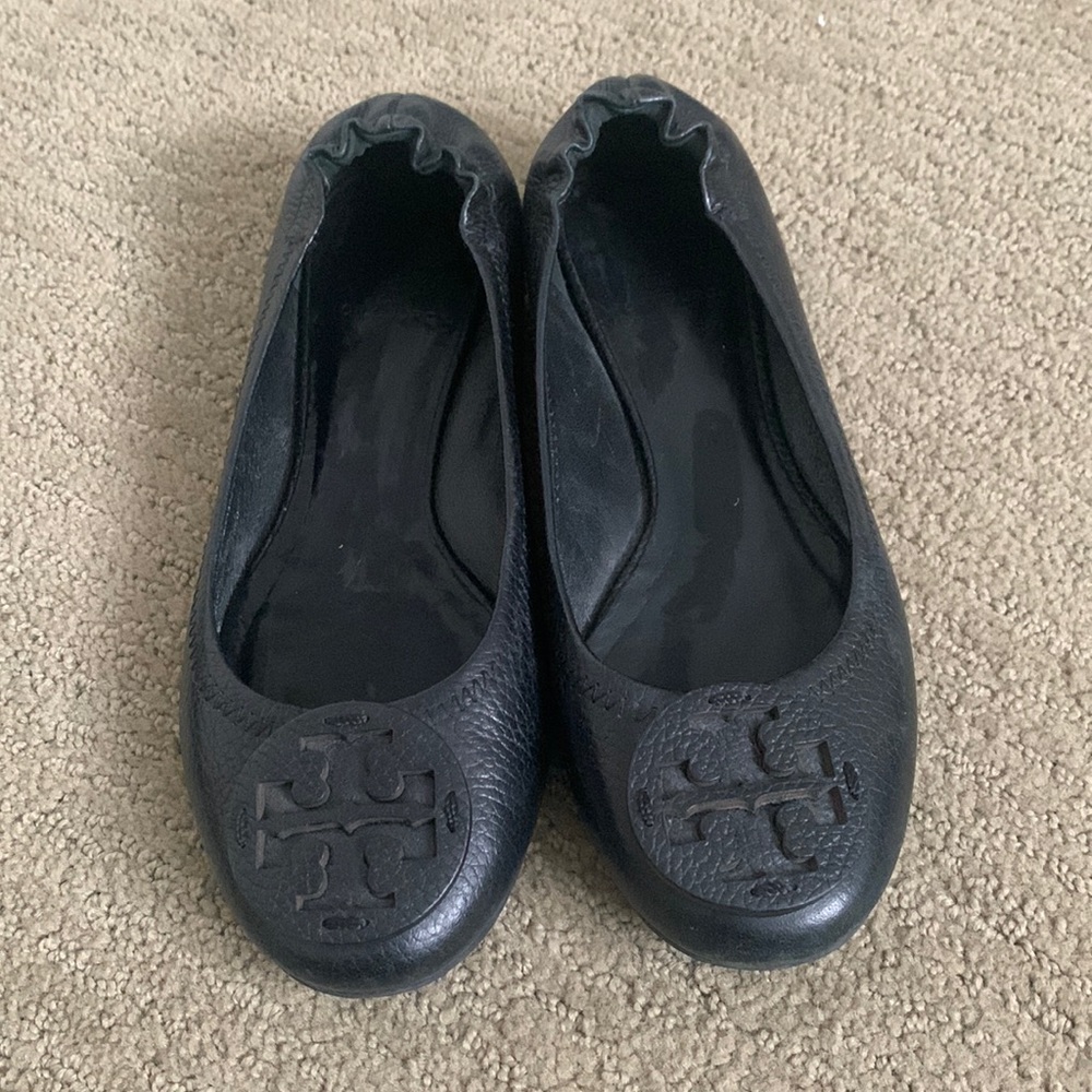 Tory Burch black leather ballerina flats